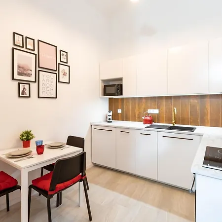 King's Comfort - Superb Modern Style At Gozsdu Garden Apartament