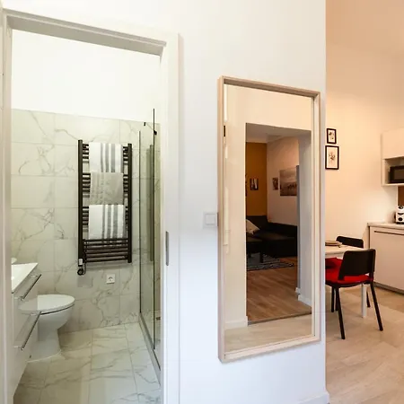 아파트 King's Comfort - Superb Modern Style At Gozsdu Garden 부다페스트