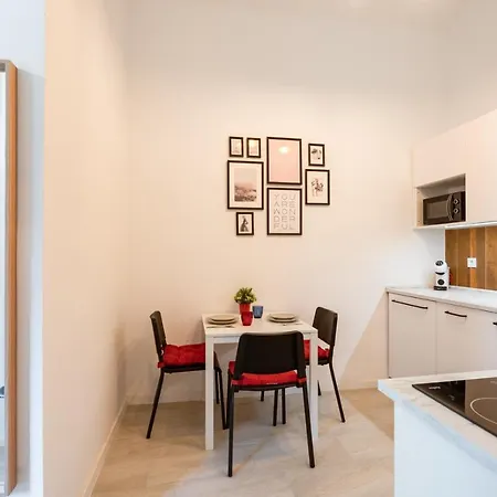 아파트 King's Comfort - Superb Modern Style At Gozsdu Garden 부다페스트